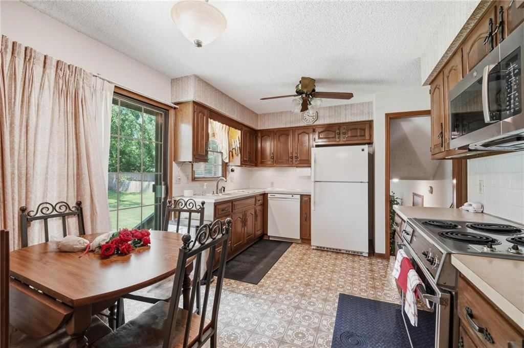 302 NE Noeleen Lane — photo 11