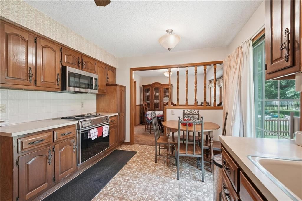 302 NE Noeleen Lane — photo 14