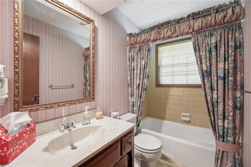 302 NE Noeleen Lane — photo 26