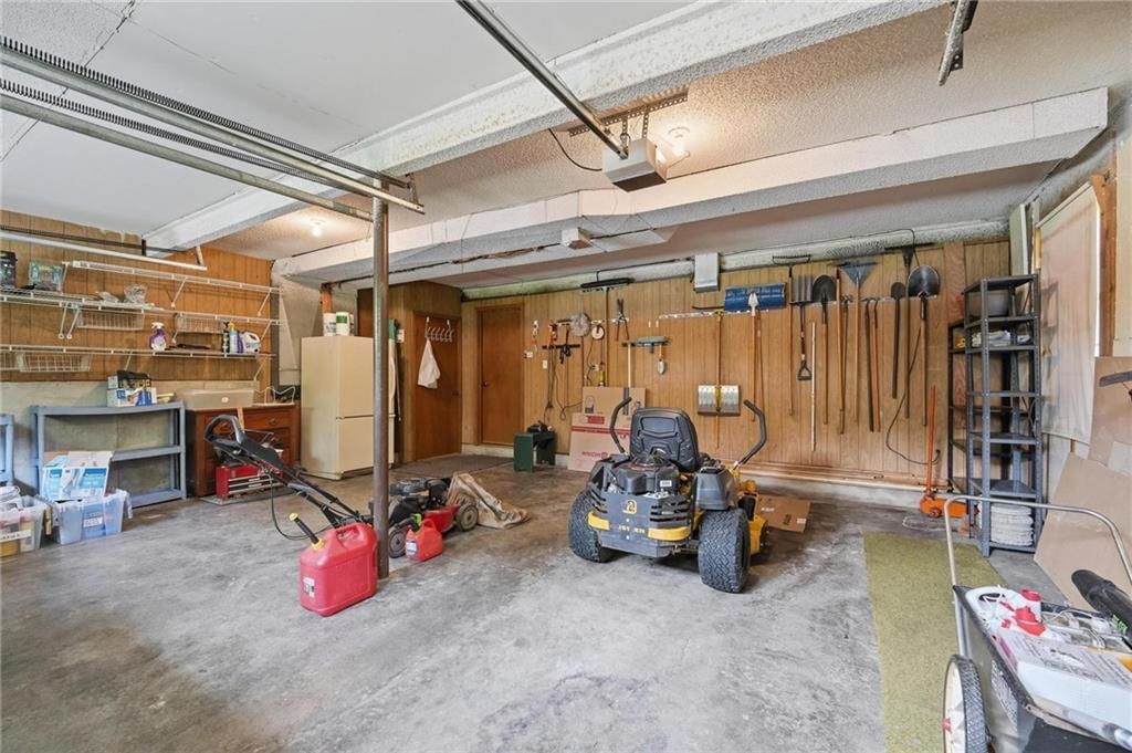 302 NE Noeleen Lane — photo 30