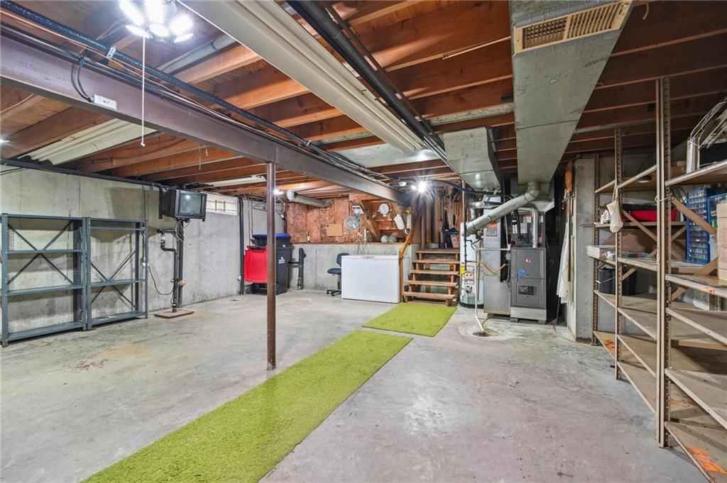 302 NE Noeleen Lane — photo 33