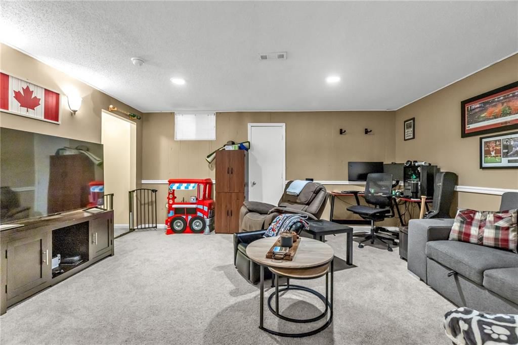 6210 NW 82nd Terrace — photo 17