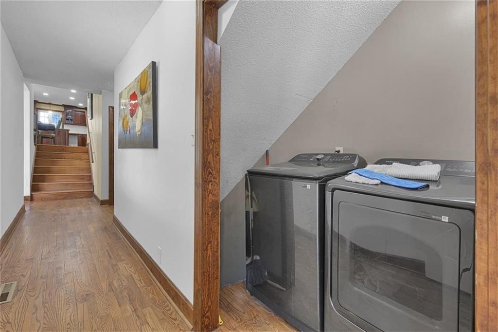 111 Elm Street — photo 30