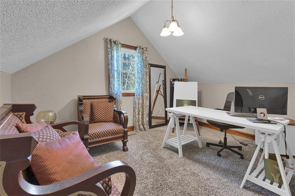 111 Elm Street — photo 34