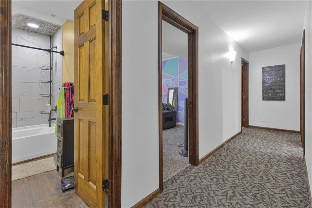 111 Elm Street — photo 37