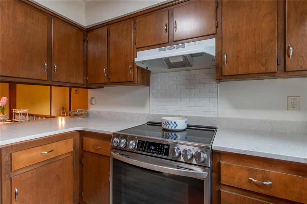 2475 Brookside Drive — photo 8