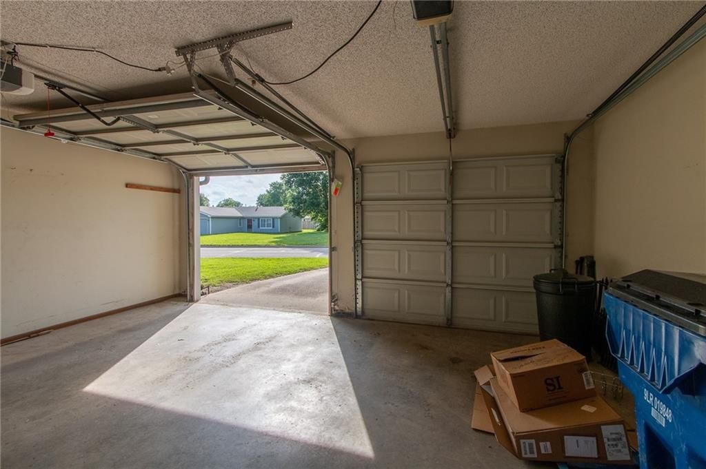 2475 Brookside Drive — photo 27