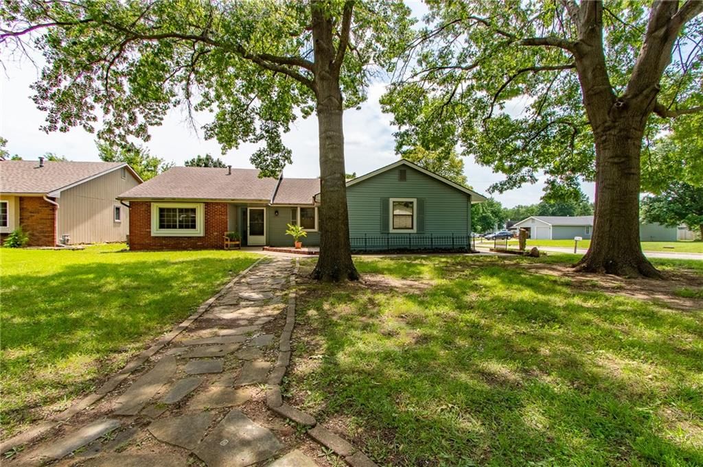2475 Brookside Drive — photo 30