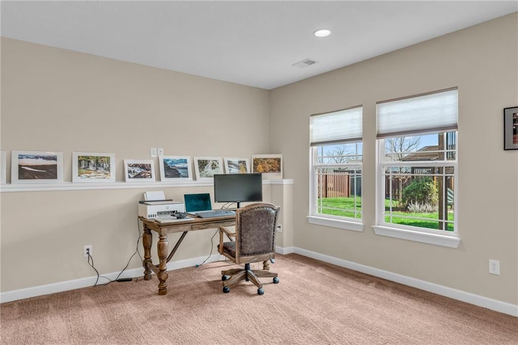 16657 Sandstone Circle — photo 35