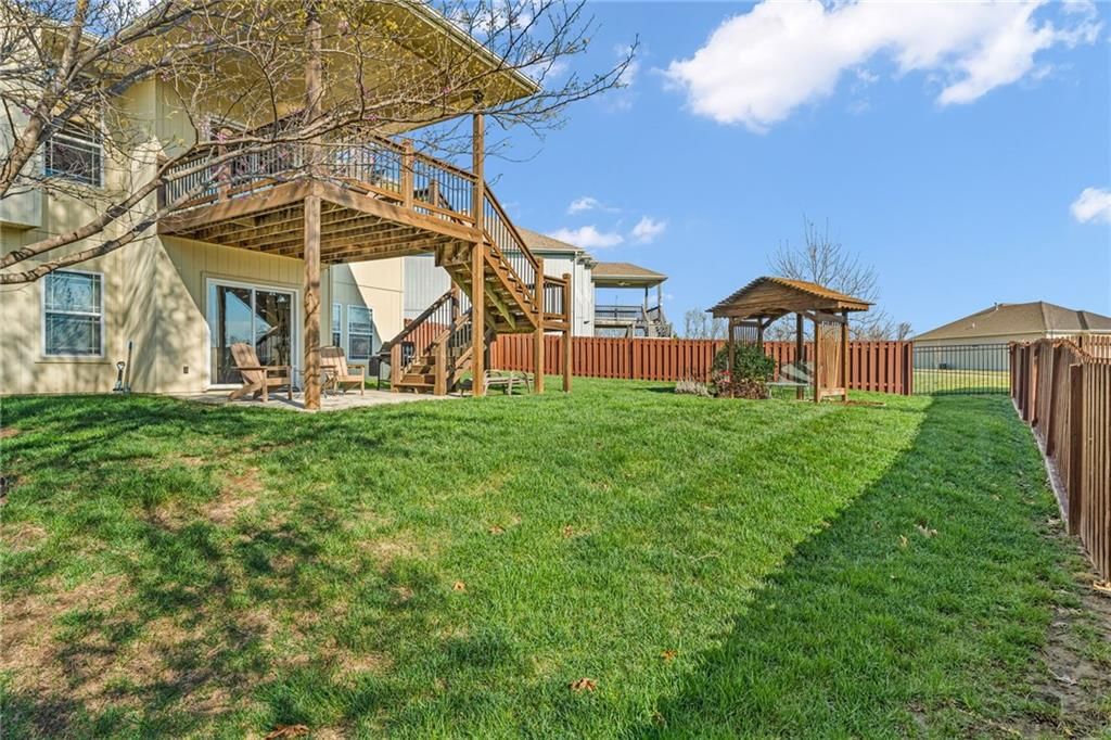 16657 Sandstone Circle — photo 47