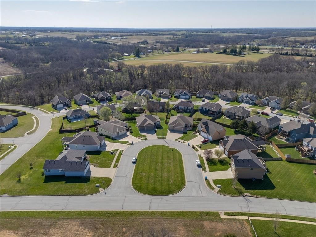 16657 Sandstone Circle — photo 56