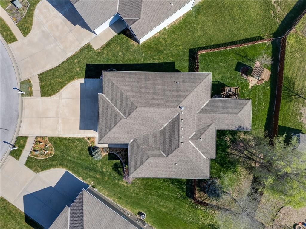 16657 Sandstone Circle — photo 58