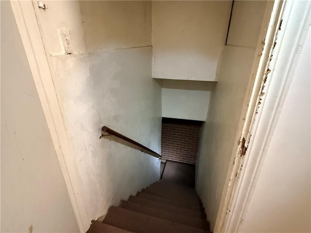 2750 Lister Avenue — photo 15