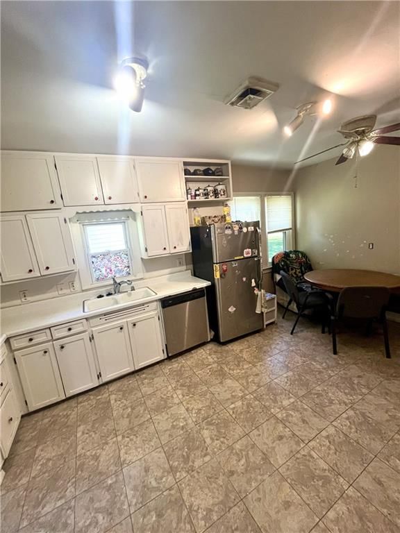 202 Hunt Street — photo 8