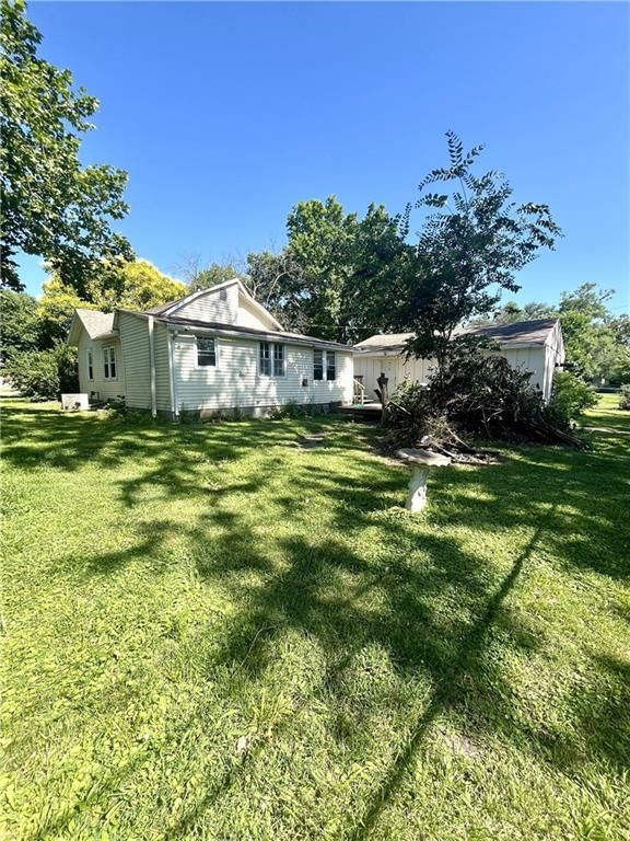 202 Hunt Street — photo 25