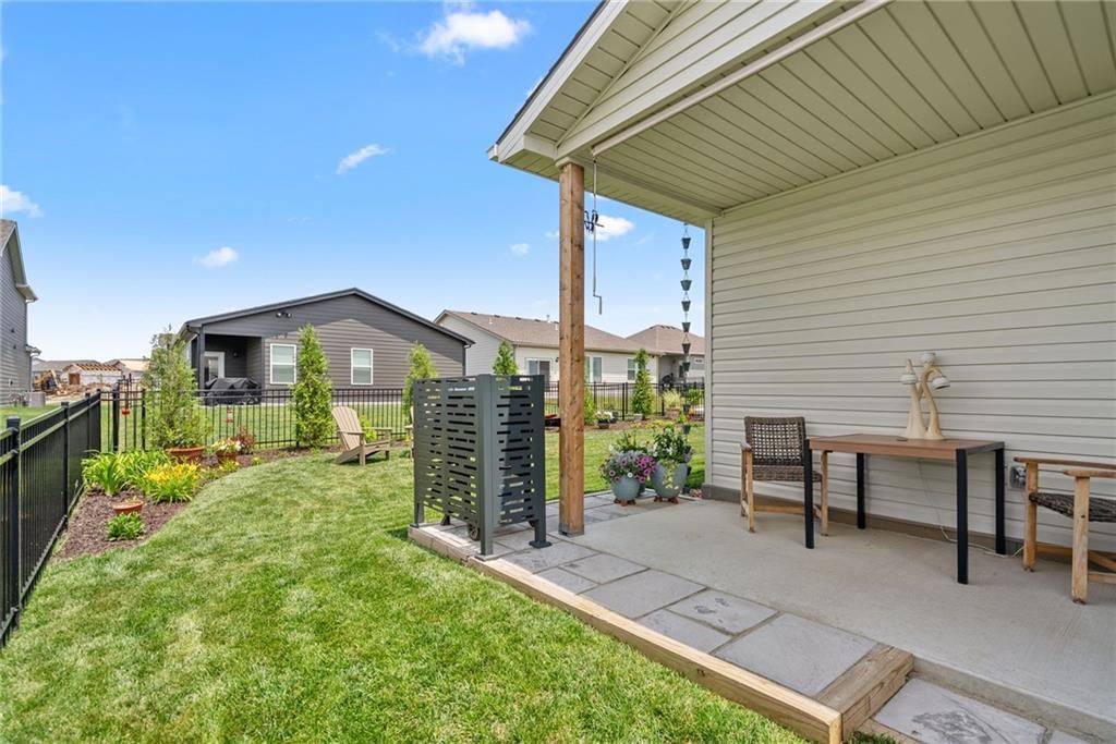 27116 E Sycamore Street — photo 30