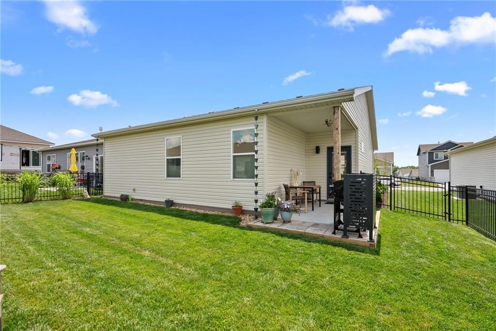 27116 E Sycamore Street — photo 38