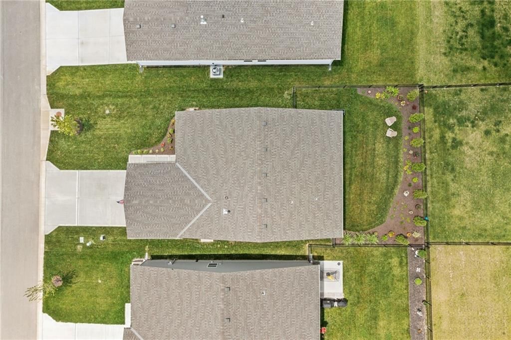 27116 E Sycamore Street — photo 45