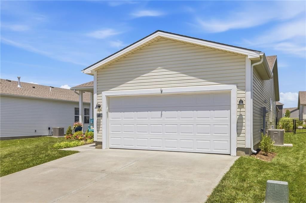 27116 E Sycamore Street — photo 48