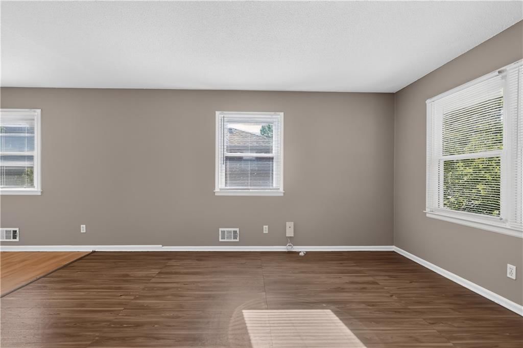 8608 E 58th Street — photo 14