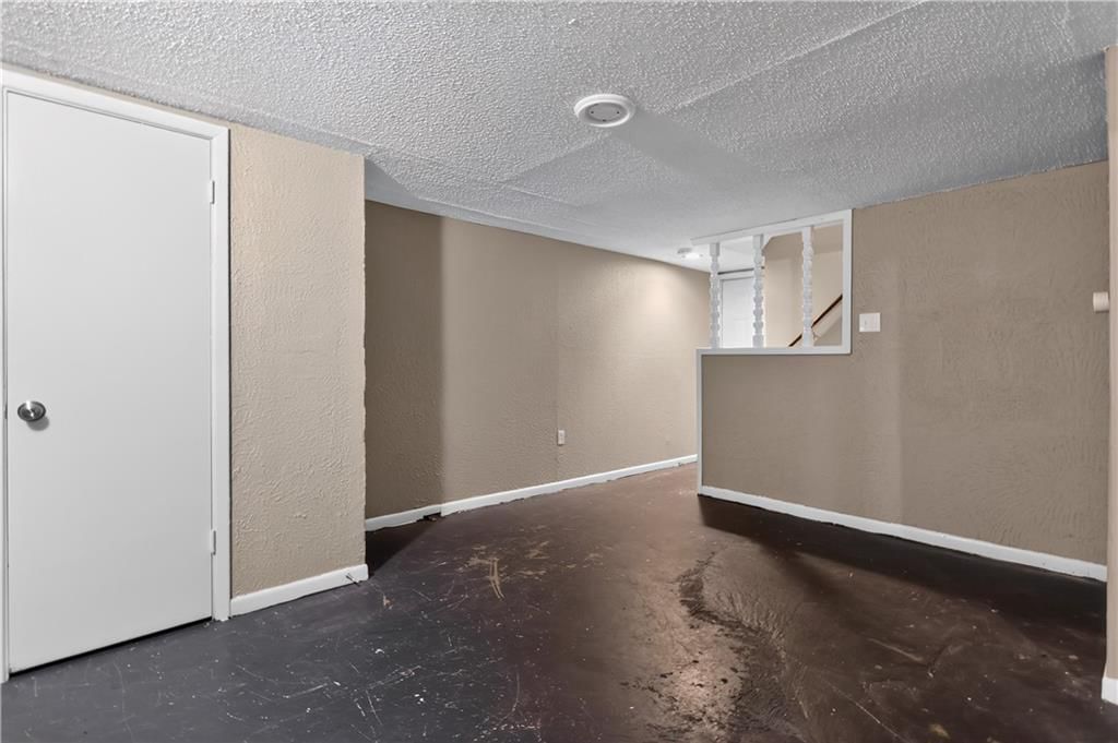 8608 E 58th Street — photo 29