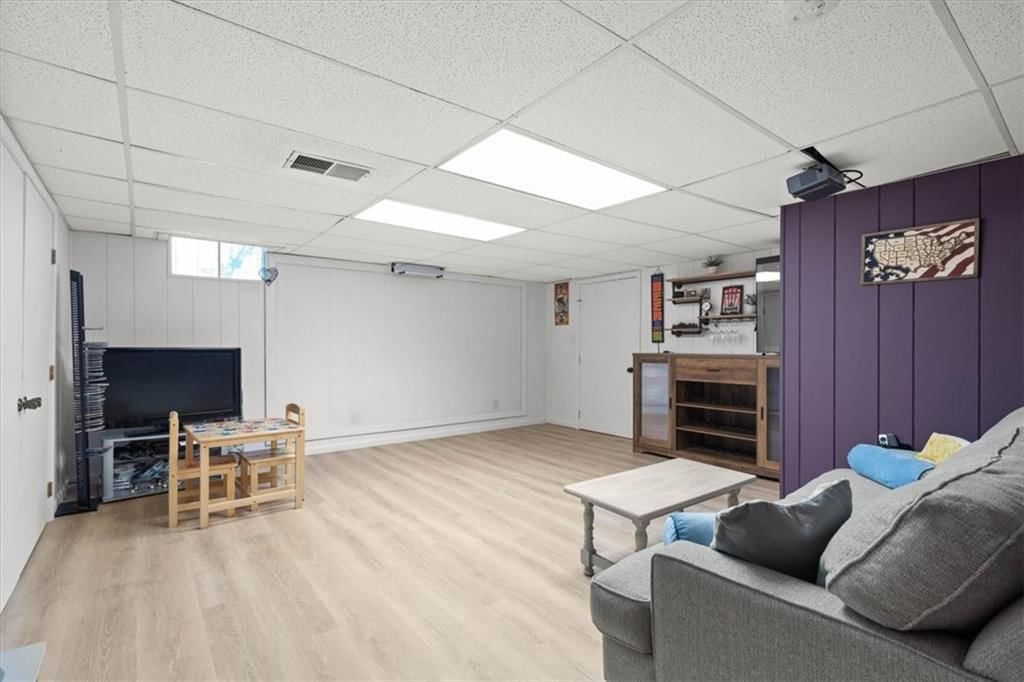 7917 Alden Street — photo 23