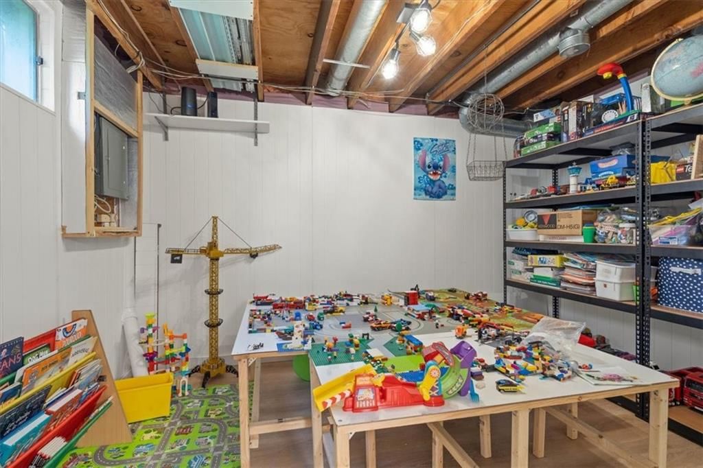 7917 Alden Street — photo 25