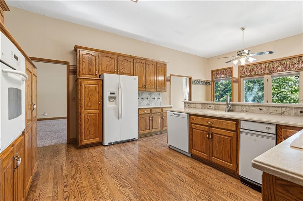 7809 N Revere Drive — photo 14