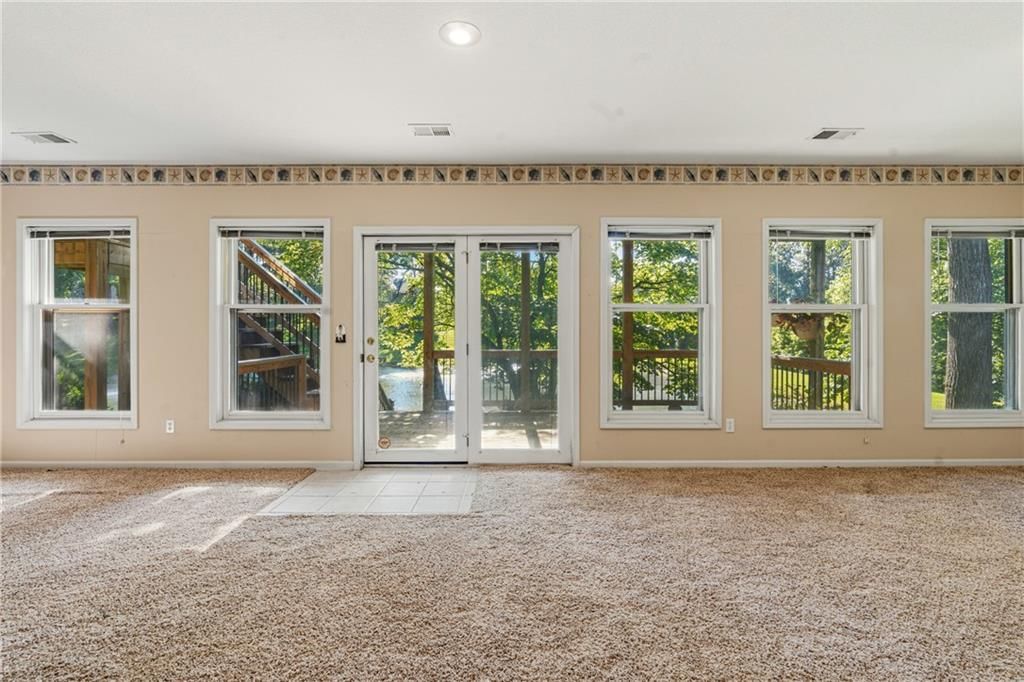 7809 N Revere Drive — photo 27