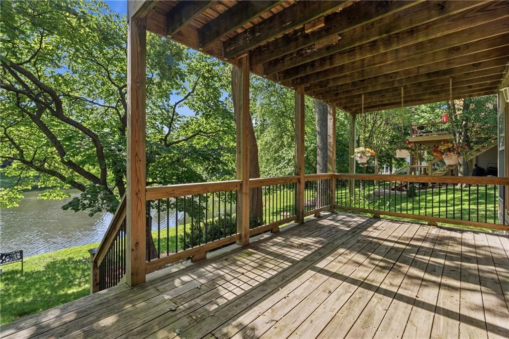 7809 N Revere Drive — photo 35