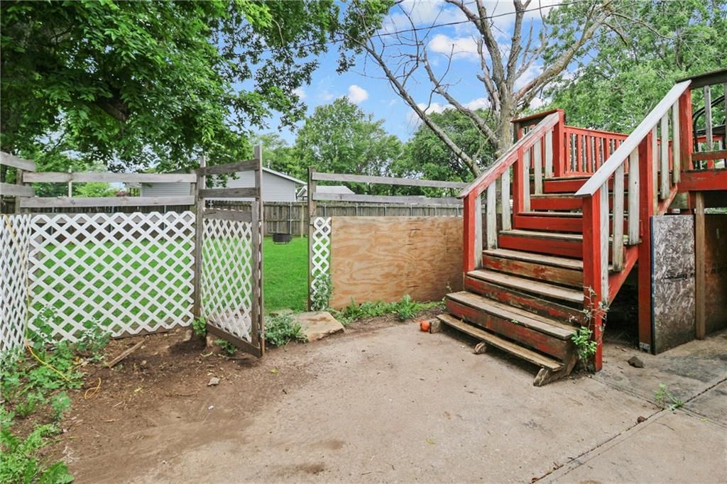 600 N Delaware Street — photo 5