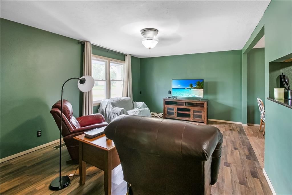 600 N Delaware Street — photo 11