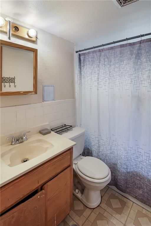 600 N Delaware Street — photo 26