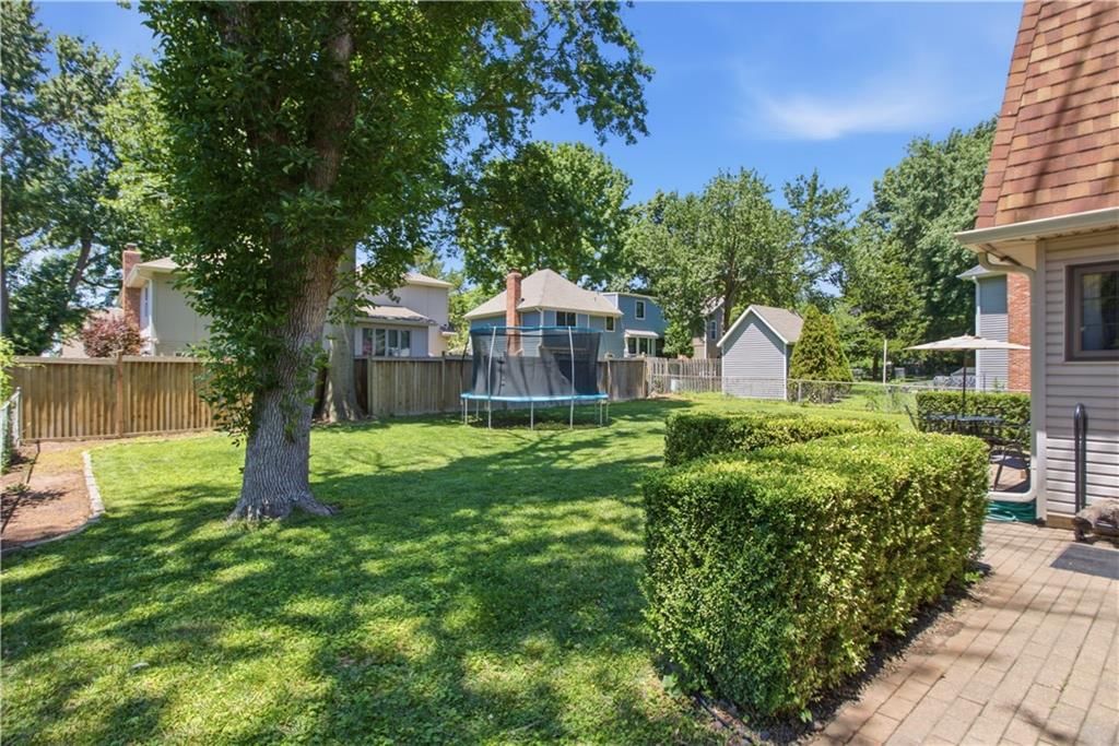 12225 W 72nd Street — photo 31