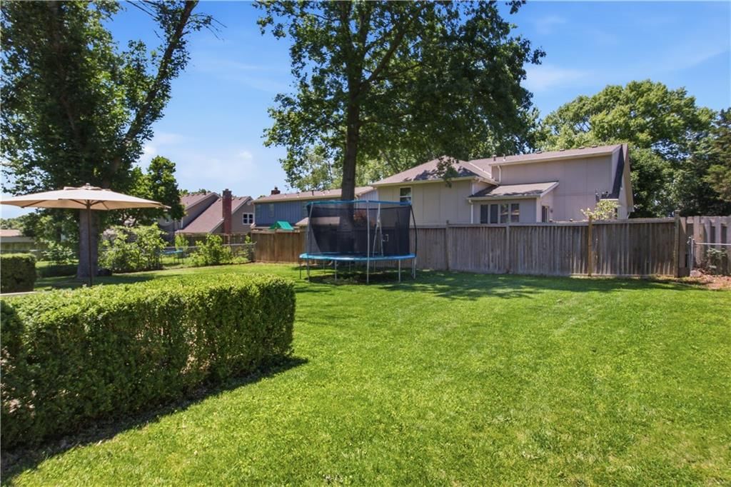 12225 W 72nd Street — photo 35