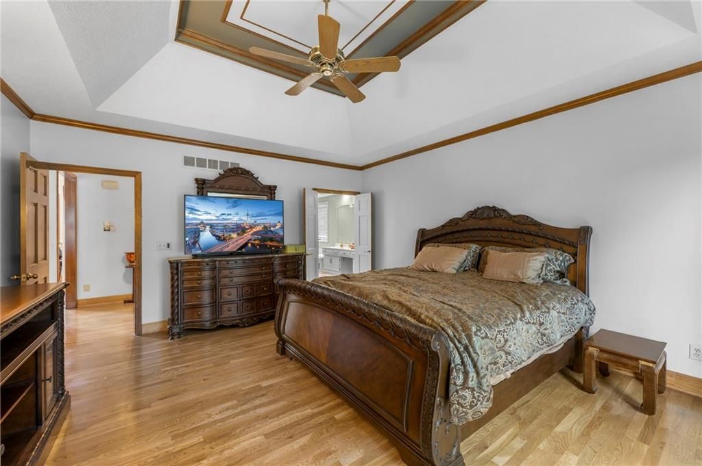 4108 NE Courtney Drive — photo 9