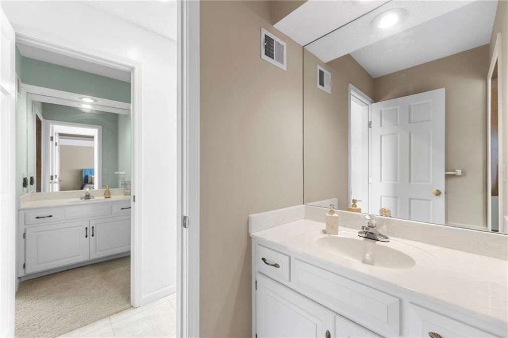 4108 NE Courtney Drive — photo 30