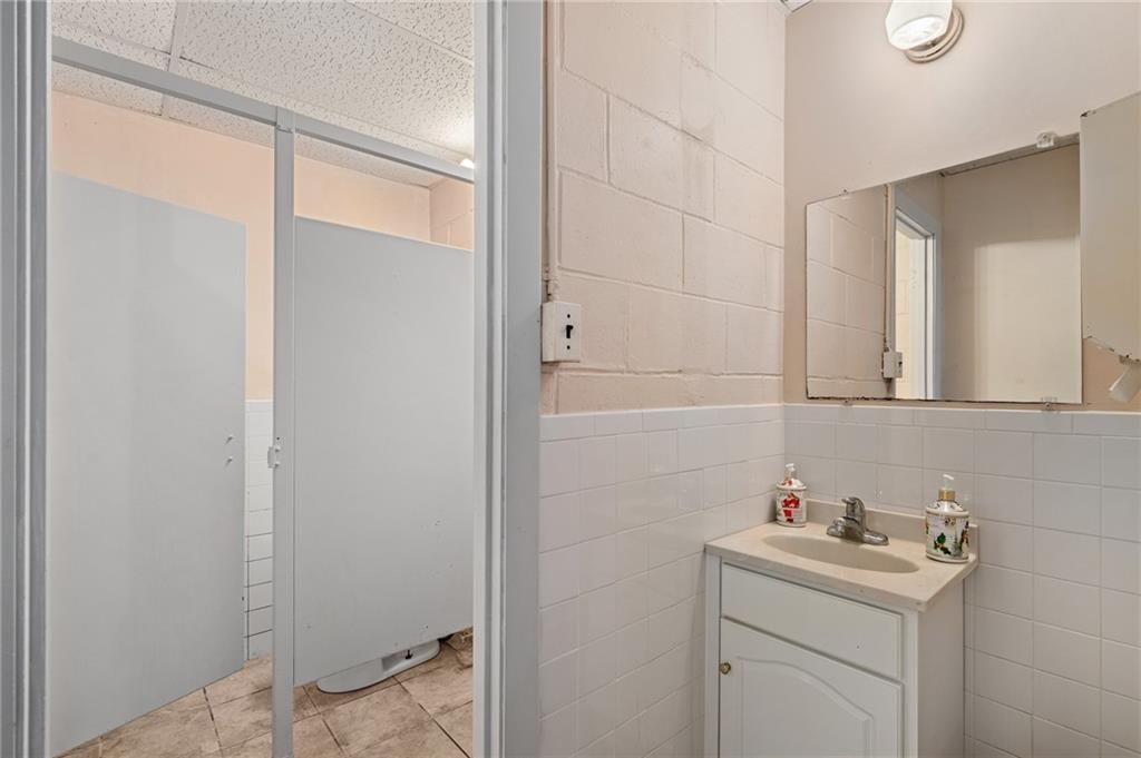 1424 S 55th Street — photo 30