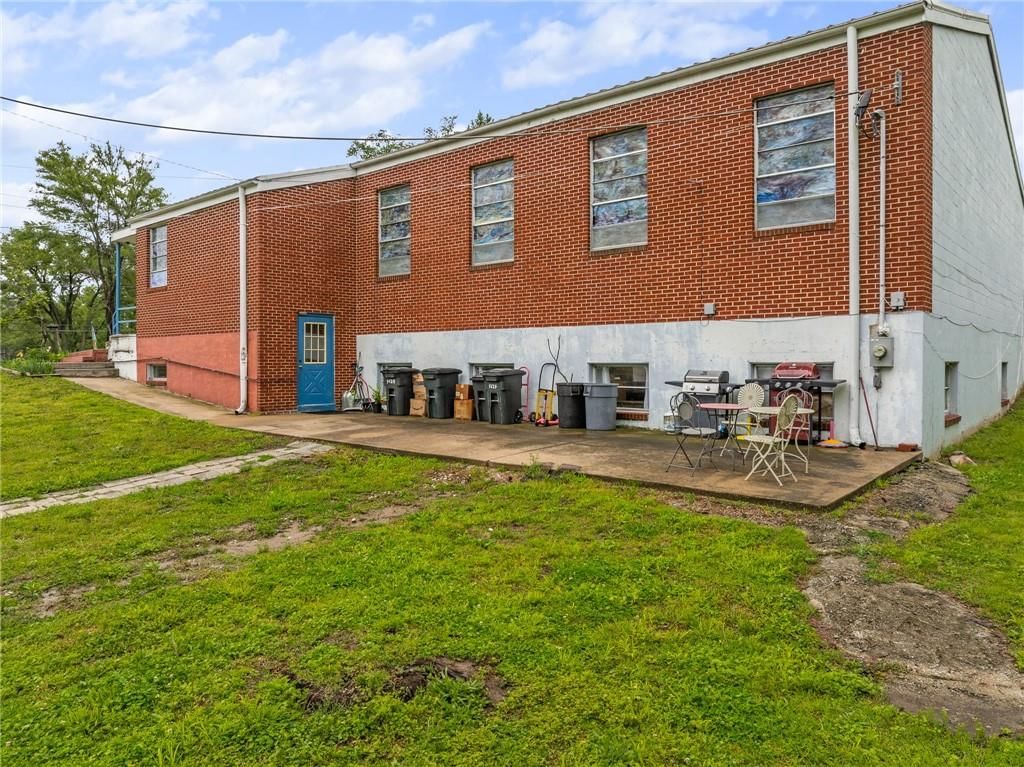1424 S 55th Street — photo 39
