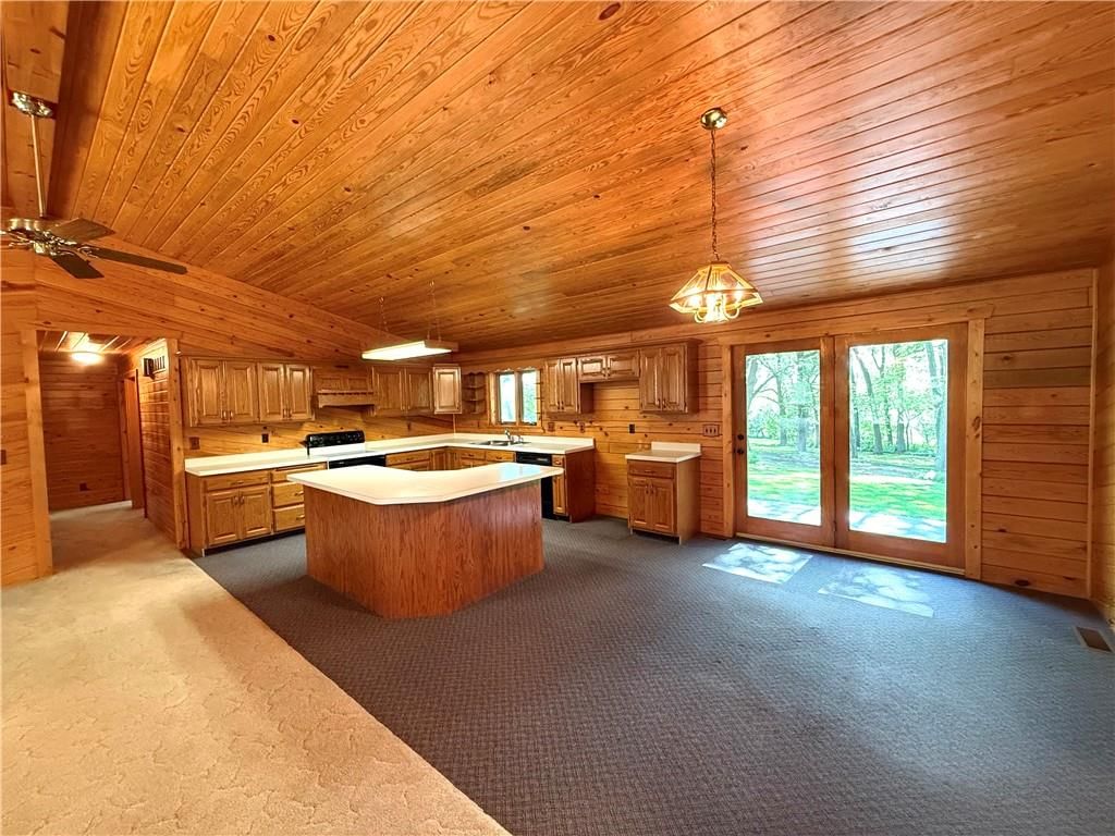 21004 Danube Road — photo 4