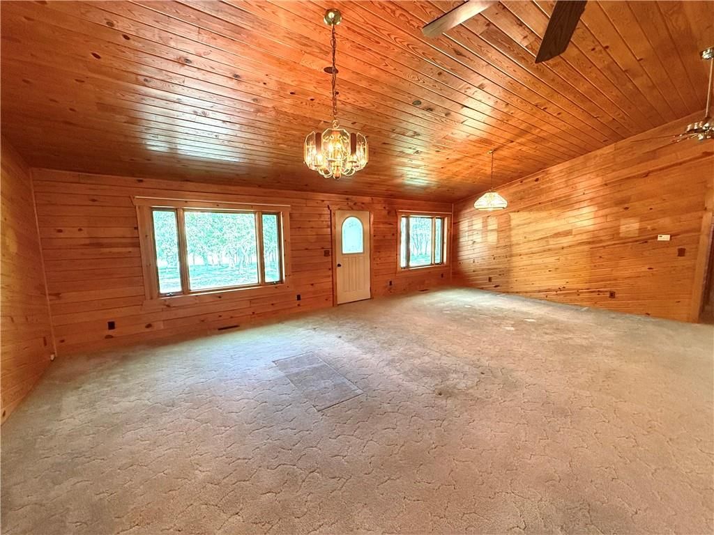 21004 Danube Road — photo 5