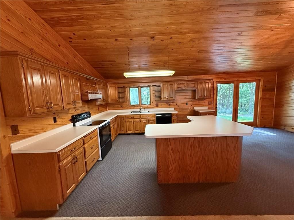 21004 Danube Road — photo 10
