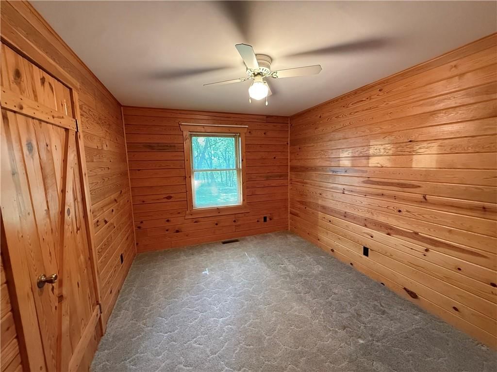 21004 Danube Road — photo 17