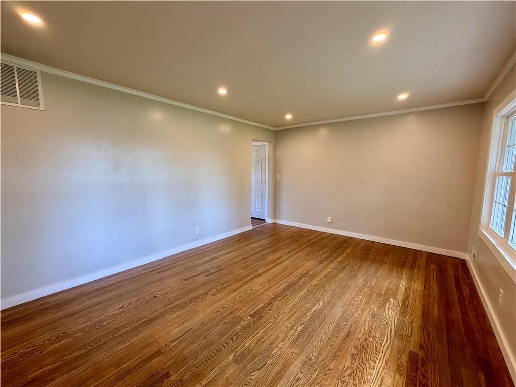 329 North Drive — photo 4