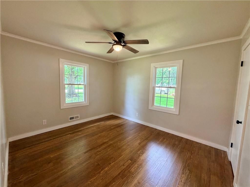 329 North Drive — photo 9