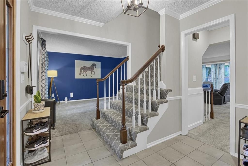 608 Butternut Lane — photo 9
