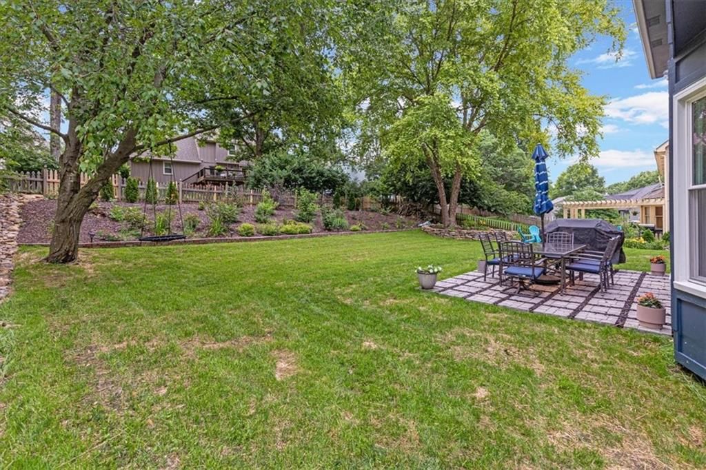 608 Butternut Lane — photo 53