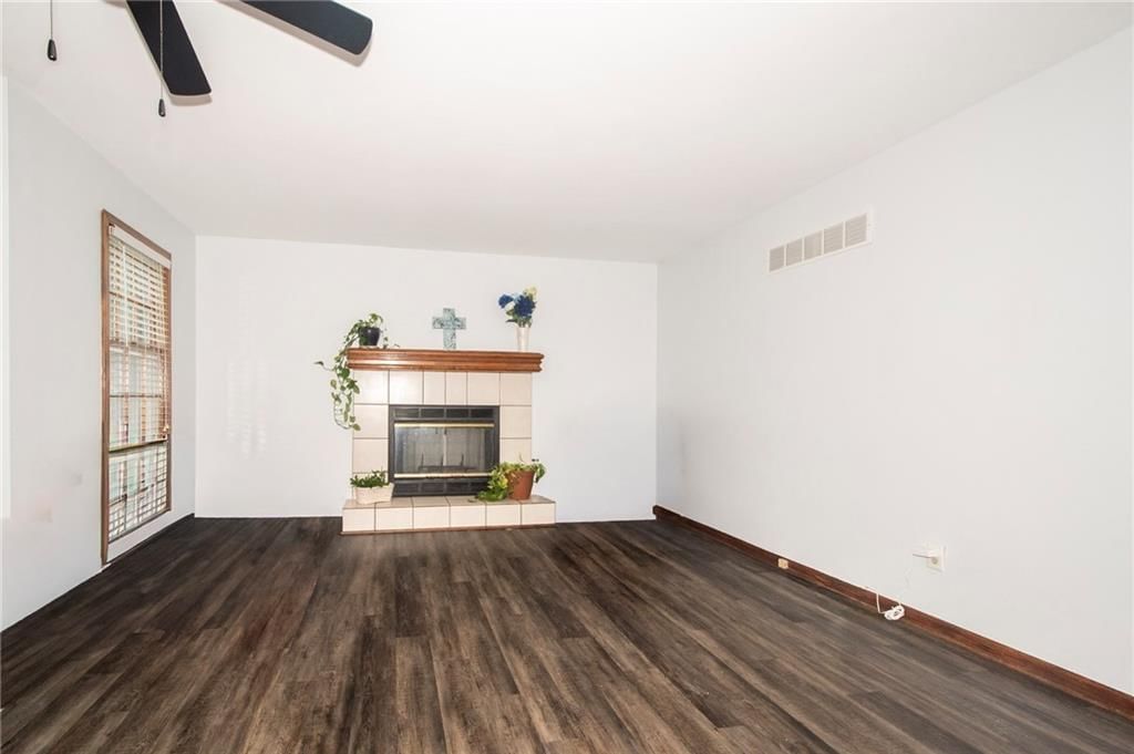 15216 W 132nd Place — photo 9