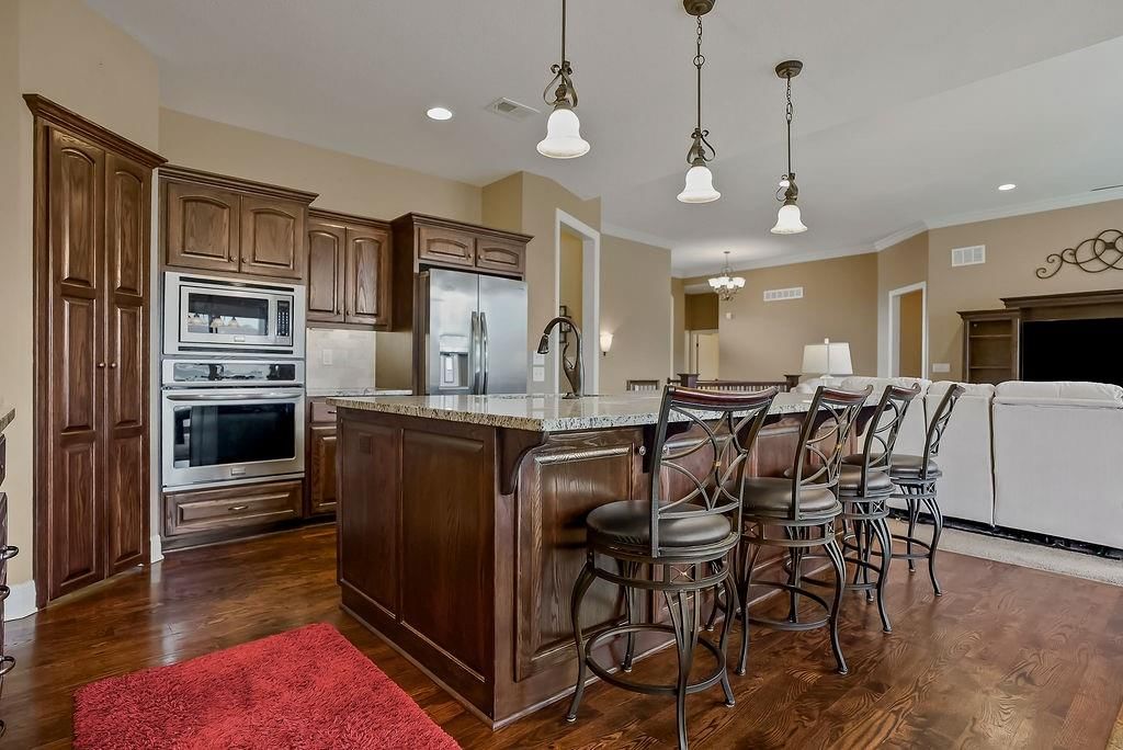 1422 Brompton Lane — photo 9