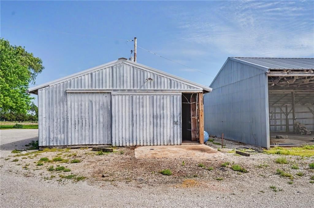 4419 Indiana Road — photo 34